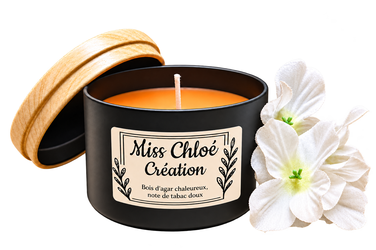 Chandelle Bois d’agar chaleureux, note de tabac doux, avec fleurs